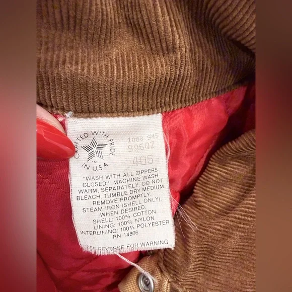 Vintage Carhartt Tan Cropped Jacket with Brown Collar made from a jumpsuit. - Picture 3 of 8